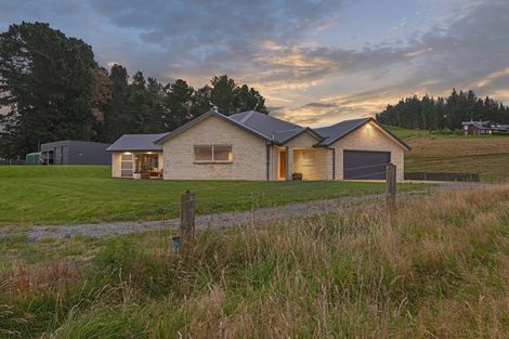 Photo of property in 219 Davis Road, Cust, Rangiora, 7471