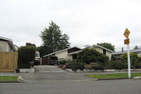 Photo of property in 75 Newnham Street, Rangiora, 7400