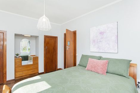 Photo of property in 120 Iranui Road, Inner Kaiti, Gisborne, 4010