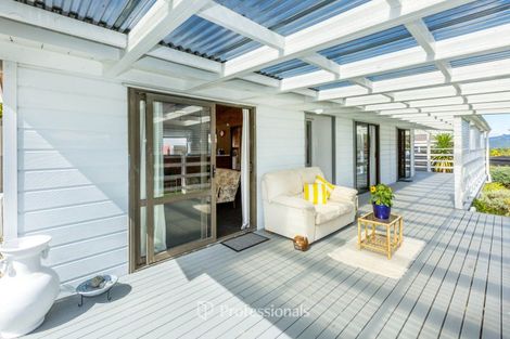 Photo of property in 2/23 Roband Crescent, Brown Owl, Upper Hutt, 5018