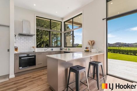 Photo of property in 89 Burnside Road, Ardmore, Papakura, 2582