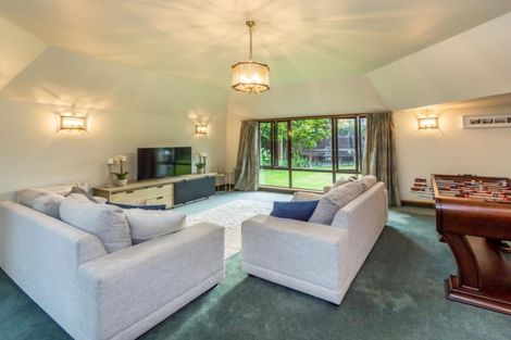 Photo of property in 33 O'connor Place, Burnside, Christchurch, 8053