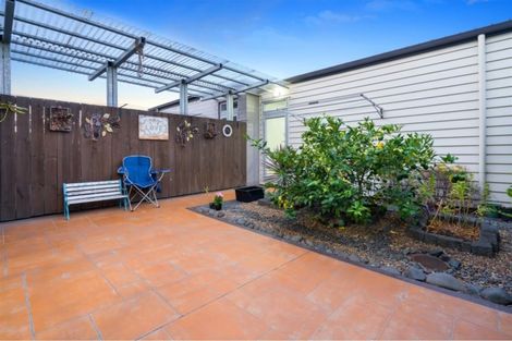 Photo of property in 7 Hakawai Avenue, Takanini, 2112