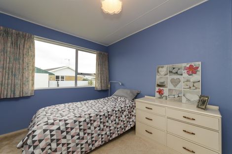 Photo of property in 83 Kaimanawa Street, Kelvin Grove, Palmerston North, 4414