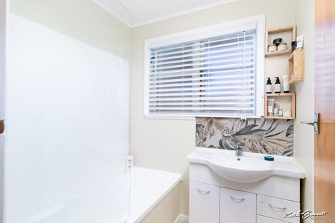 Photo of property in 202 Akatarawa Road, Birchville, Upper Hutt, 5018