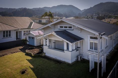 Photo of property in 402 Queen Sh25 Street, Thames, 3500