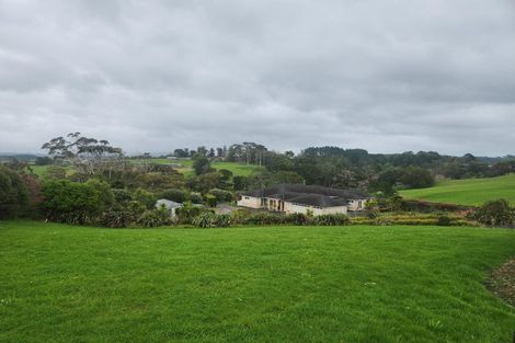 Photo of property in 94c Pomona Road, Kumeu, 0891