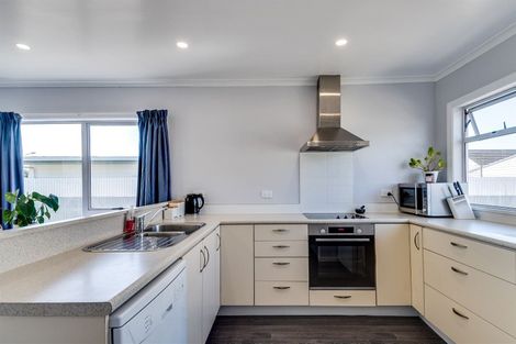 Photo of property in 57 Clarence Cox Crescent, Pirimai, Napier, 4112