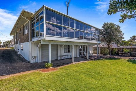 Photo of property in 395a Oceanbeach Road, Mount Maunganui, 3116