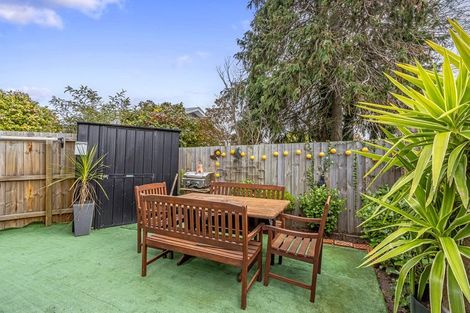 Photo of property in 1/61 Peverel Street, Riccarton, Christchurch, 8041