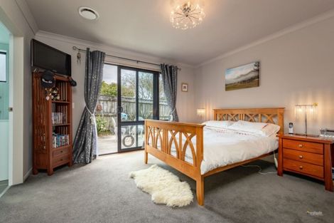 Photo of property in 186 Plateau Road, Te Marua, Upper Hutt, 5018