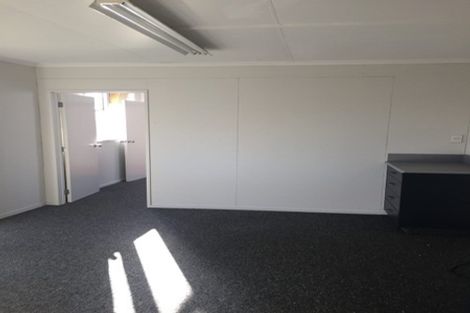 Photo of property in 73-79 Pitt Street, Palmerston North, 4410