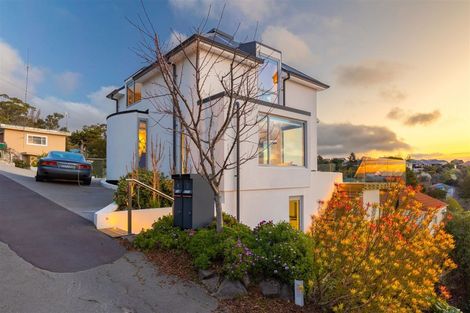 Photo of property in 14 Upper Crichton Terrace, Cashmere, Christchurch, 8022