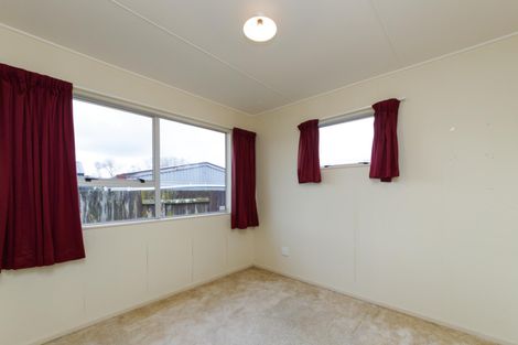 Photo of property in 83 Kaimanawa Street, Kelvin Grove, Palmerston North, 4414