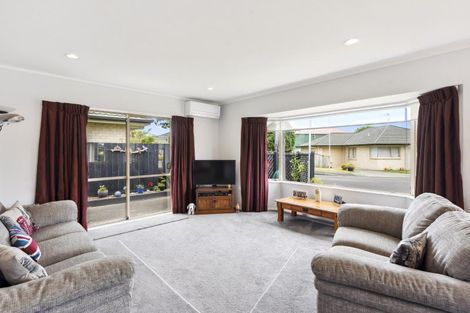 Photo of property in 16b Dennis Taylor Court, Paraparaumu, 5032