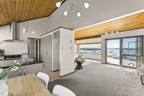 Photo of property in 46 Corinna Street, Welcome Bay, Tauranga, 3112