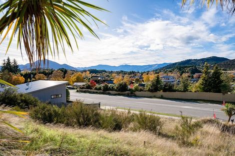Photo of property in 122 Anderson Road, Wanaka, 9305