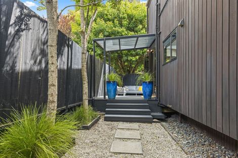 Photo of property in 1/663a Beach Road, Rothesay Bay, Auckland, 0630