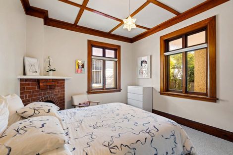 Photo of property in 13 Nelson Crescent, Napier South, Napier, 4110