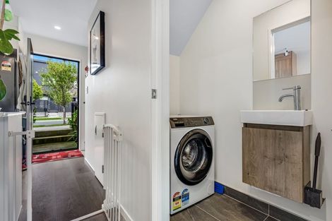Photo of property in 16 Selo Street, Glen Eden, Auckland, 0602