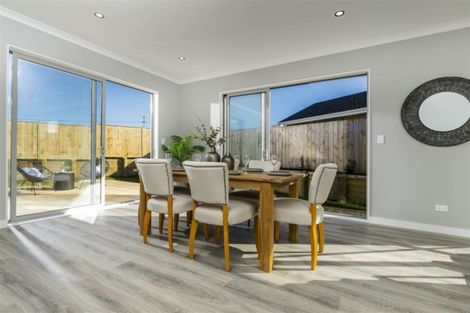 Photo of property in 3 Gemscott Crescent, Huapai, Kumeu, 0810