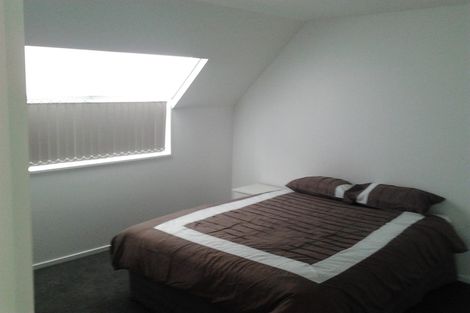 Photo of property in 70d Elizabeth Street, Riccarton, Christchurch, 8041