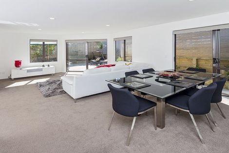 Photo of property in 32a Bleakhouse Road, Howick, Auckland, 2014