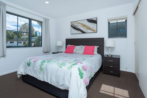 Photo of property in 25 Langana Avenue, Browns Bay, Auckland, 0630