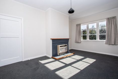 Photo of property in 76 Williams Street, Cambridge, 3434