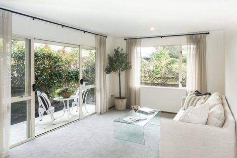 Photo of property in 83a Main Road, Redcliffs, Christchurch, 8081