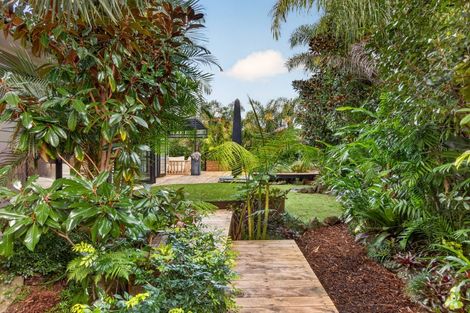 Photo of property in 20b Cambridge Road, Riverhead, 0820