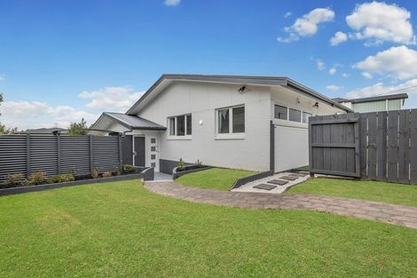 Photo of property in 19a Cornwall Road, Papatoetoe, Auckland, 2025