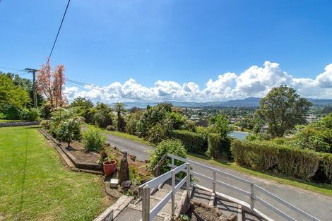 Photo of property in 30 Mountain Road, Western Heights, Rotorua, 3015