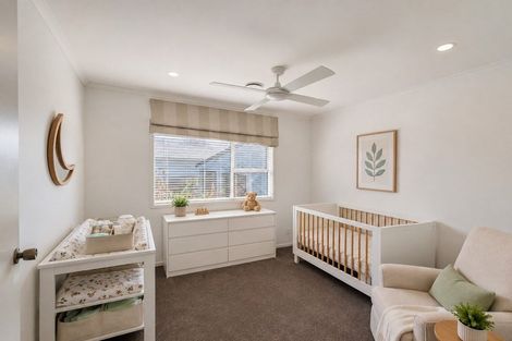Photo of property in 7 Redwood Drive, Massey, Auckland, 0614