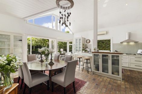Photo of property in 49b Roland Road, Greenhithe, Auckland, 0632