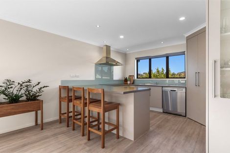 Photo of property in 19 Inglewood Place, Bethlehem, Tauranga, 3110