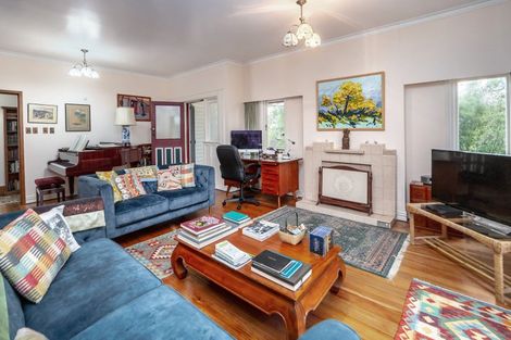 Photo of property in 11 Watt Street, Featherston, 5710