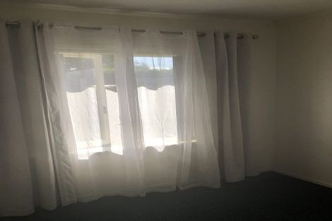 Photo of property in 2/99 Ireland Road, Mount Wellington, Auckland, 1060