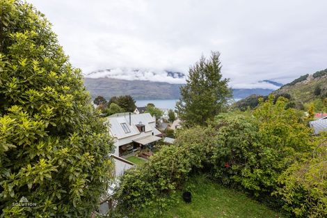 Photo of property in 10 Arawata Terrace, Fernhill, Queenstown, 9300