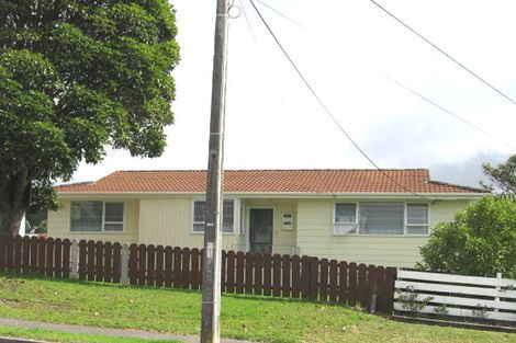 Photo of property in 166 Colwill Road, Massey, Auckland, 0614