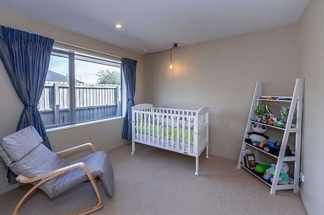 Photo of property in 5 Allingham Lane, Rolleston, 7614