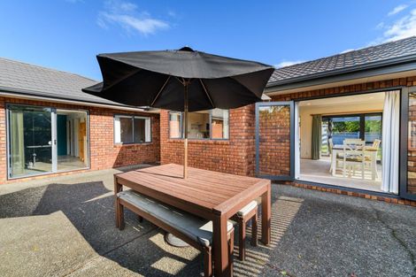 Photo of property in 12 Mana Place, Awapuni, Palmerston North, 4412