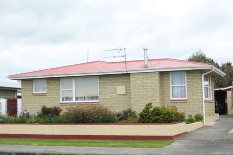 Photo of property in 27 Kinley Street, Rangiora, 7400