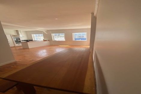 Photo of property in 1/2 King Street, Mount Cook, Wellington, 6021