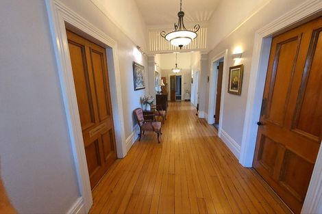 Photo of property in 27 Holly Road, St Albans, Christchurch, 8014