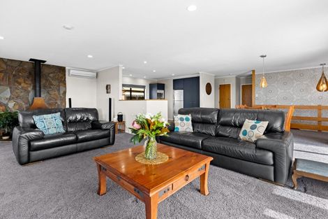 Photo of property in 58 Churchill Drive, Taradale, Napier, 4112