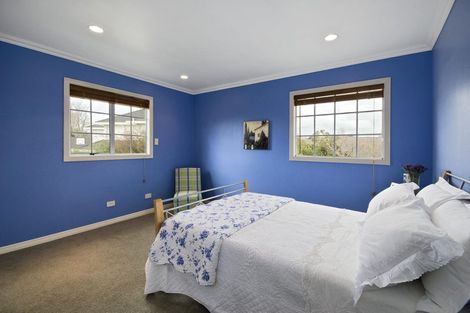 Photo of property in 20 Manor Park, Sunnyhills, Auckland, 2010