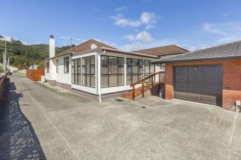 Photo of property in 24 Wilford Street, Wallaceville, Upper Hutt, 5018