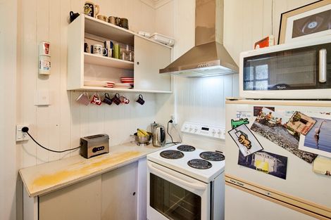 Photo of property in 132-136 Washington Avenue, Brooklyn, Wellington, 6021