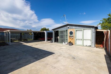 Photo of property in 17 Folkestone Drive, Flaxmere, Hastings, 4120
